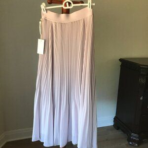 Aritzia Wilfred Terre Pleated Midi Skirt